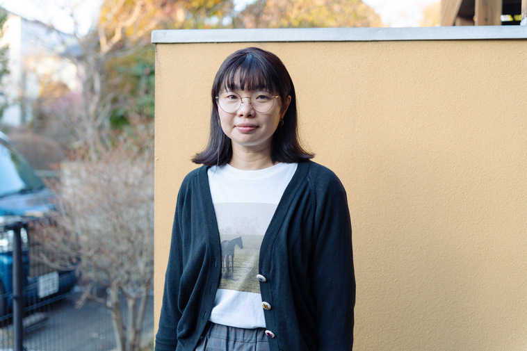 【写真】優しく微笑むえづれさん