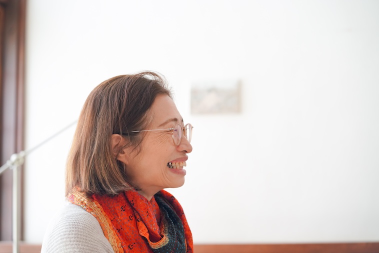 【写真】笑顔を見せるさのさん